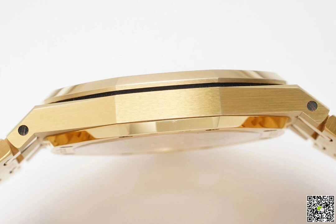 Audemars Piguet Royal Oak 15202BA.OO.1240BA.01 KZ Factory 1:1 Best Edition Replica Watch Titanium